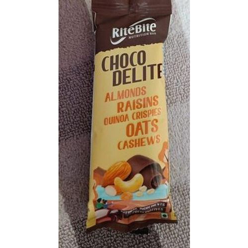 RITEBITE CHOCO DELITE AMONDS RAISINS QUINA CRISPIES OATS CASHEWS 40G